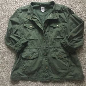 Women’s green army jacket.